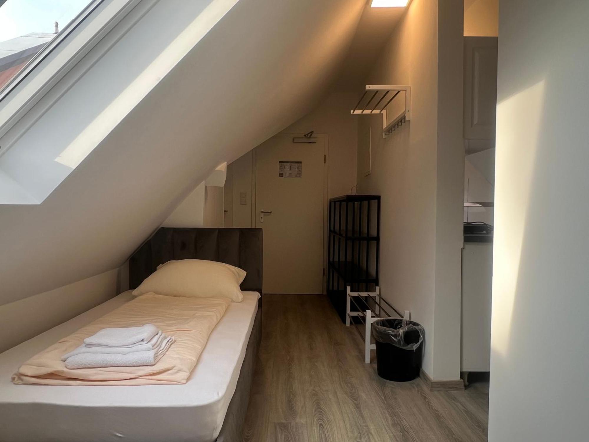 Durmaz Hotel Hannover Exterior foto