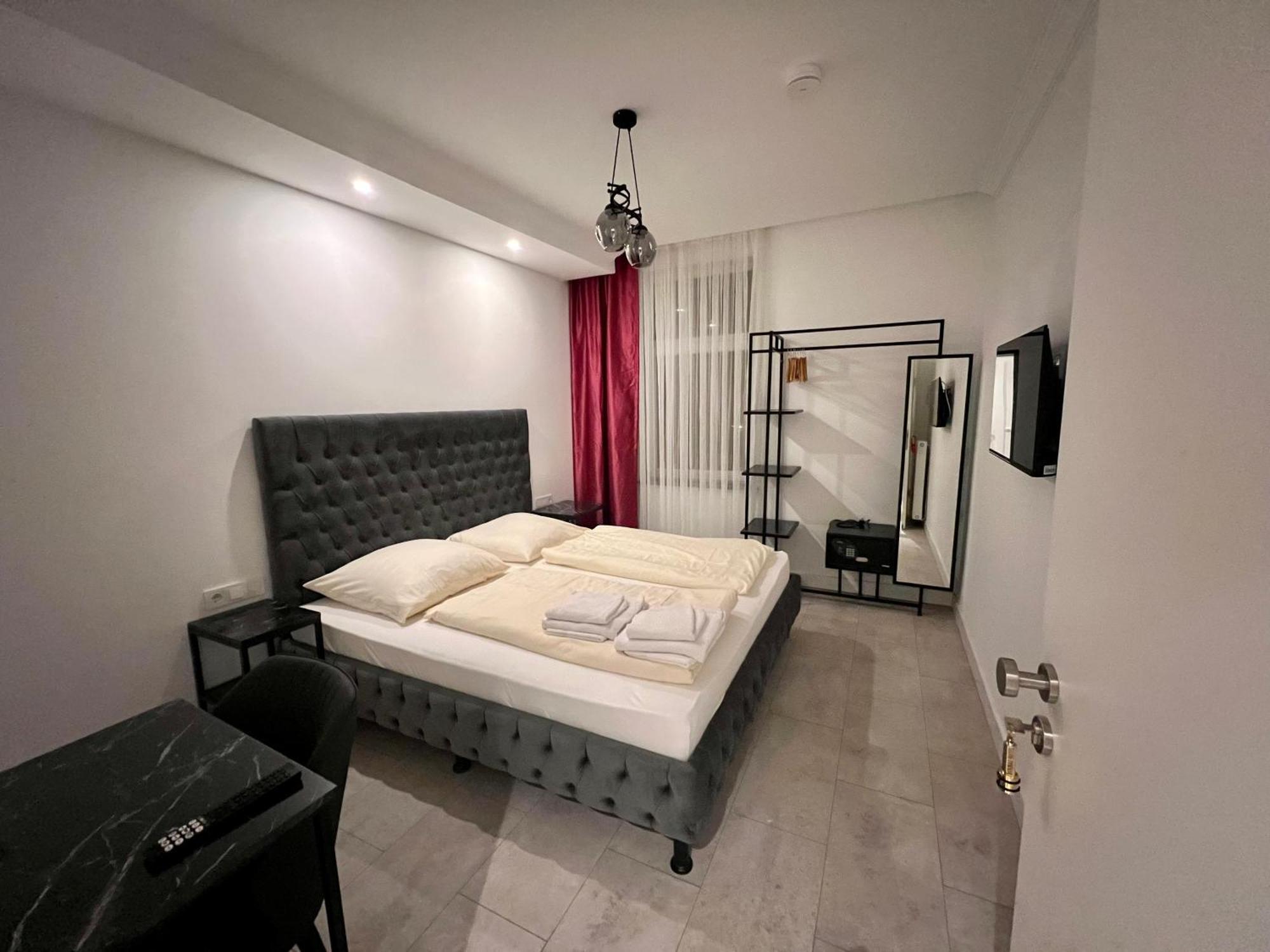 Durmaz Hotel Hannover Exterior foto