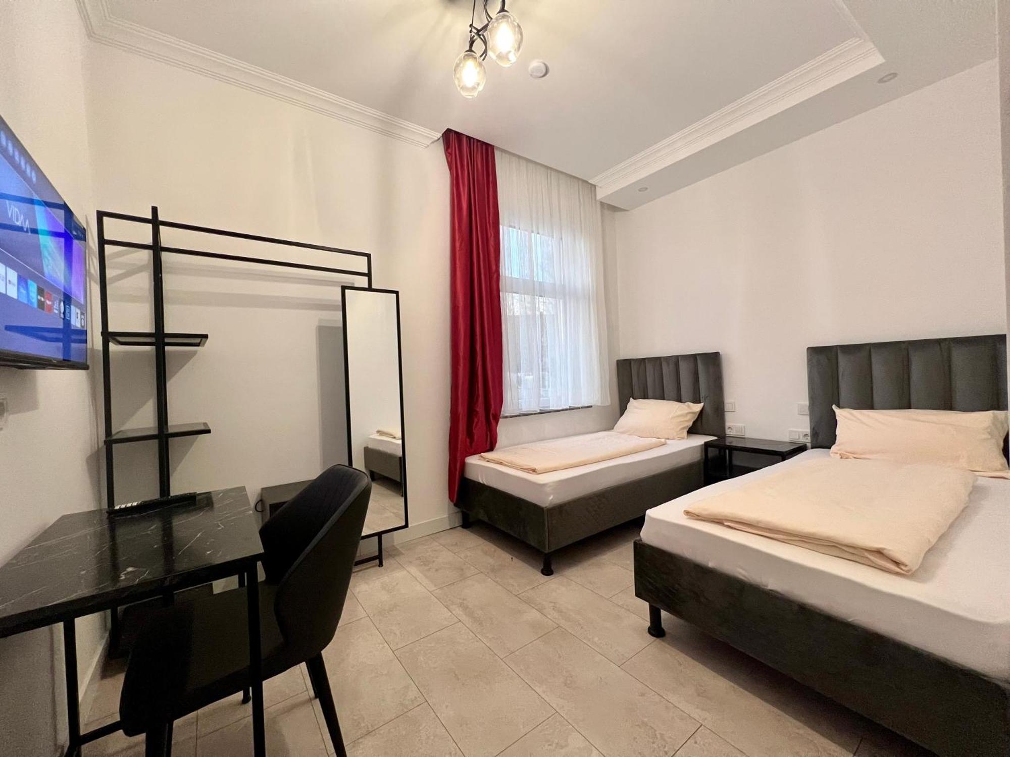 Durmaz Hotel Hannover Exterior foto